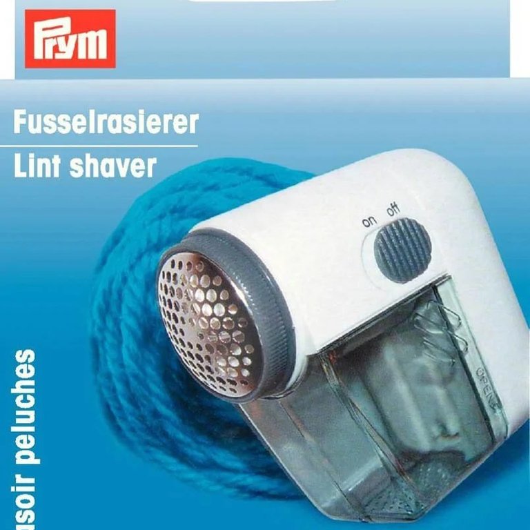Fusselrasierer Mini taubengrau/pflaumenblau mit Batterien